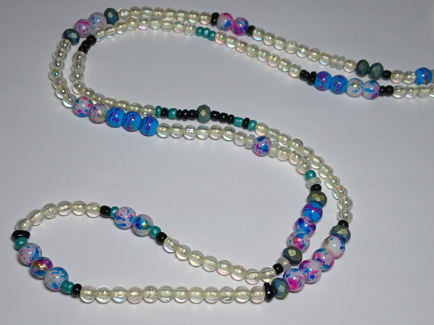 U-verse waistbeads