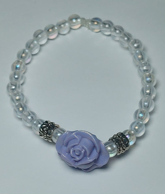 Purple lilly bracelet