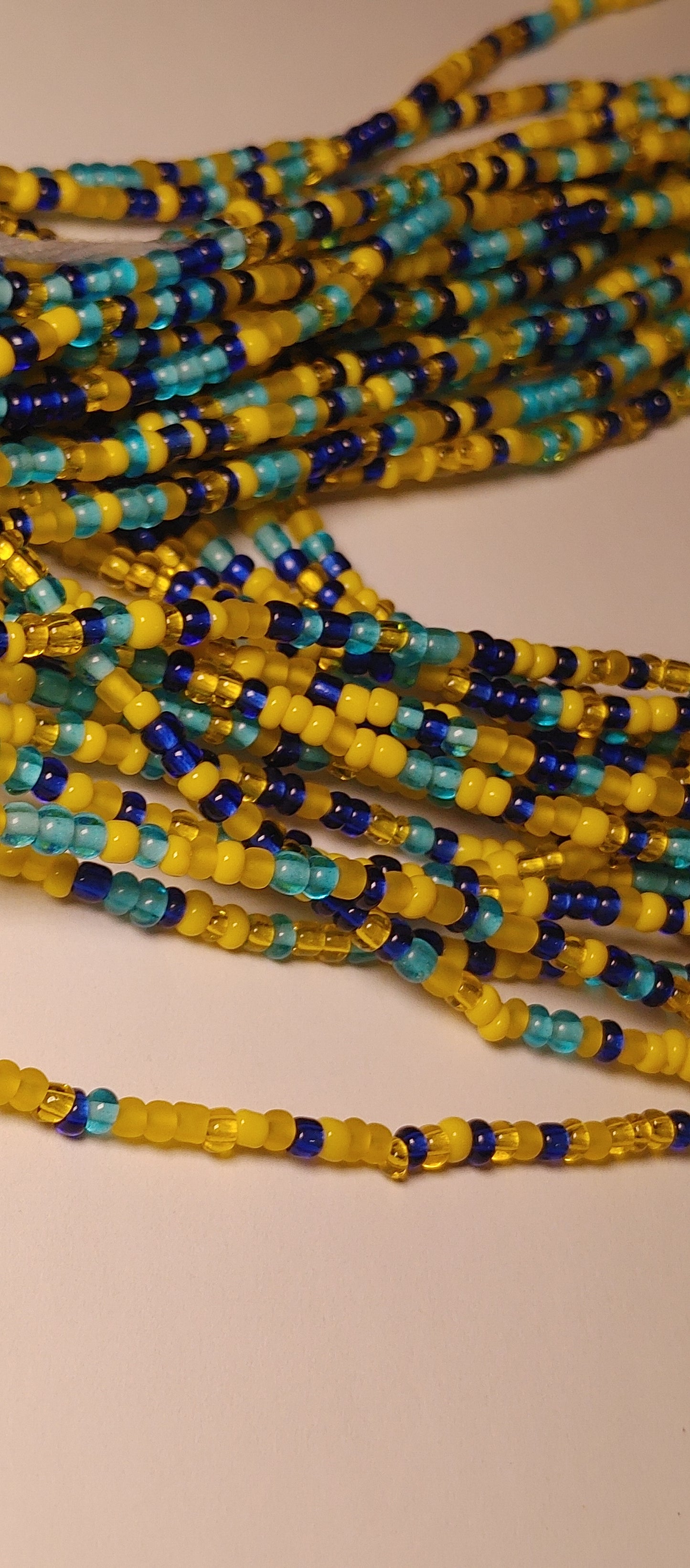 Static shock waistbeads