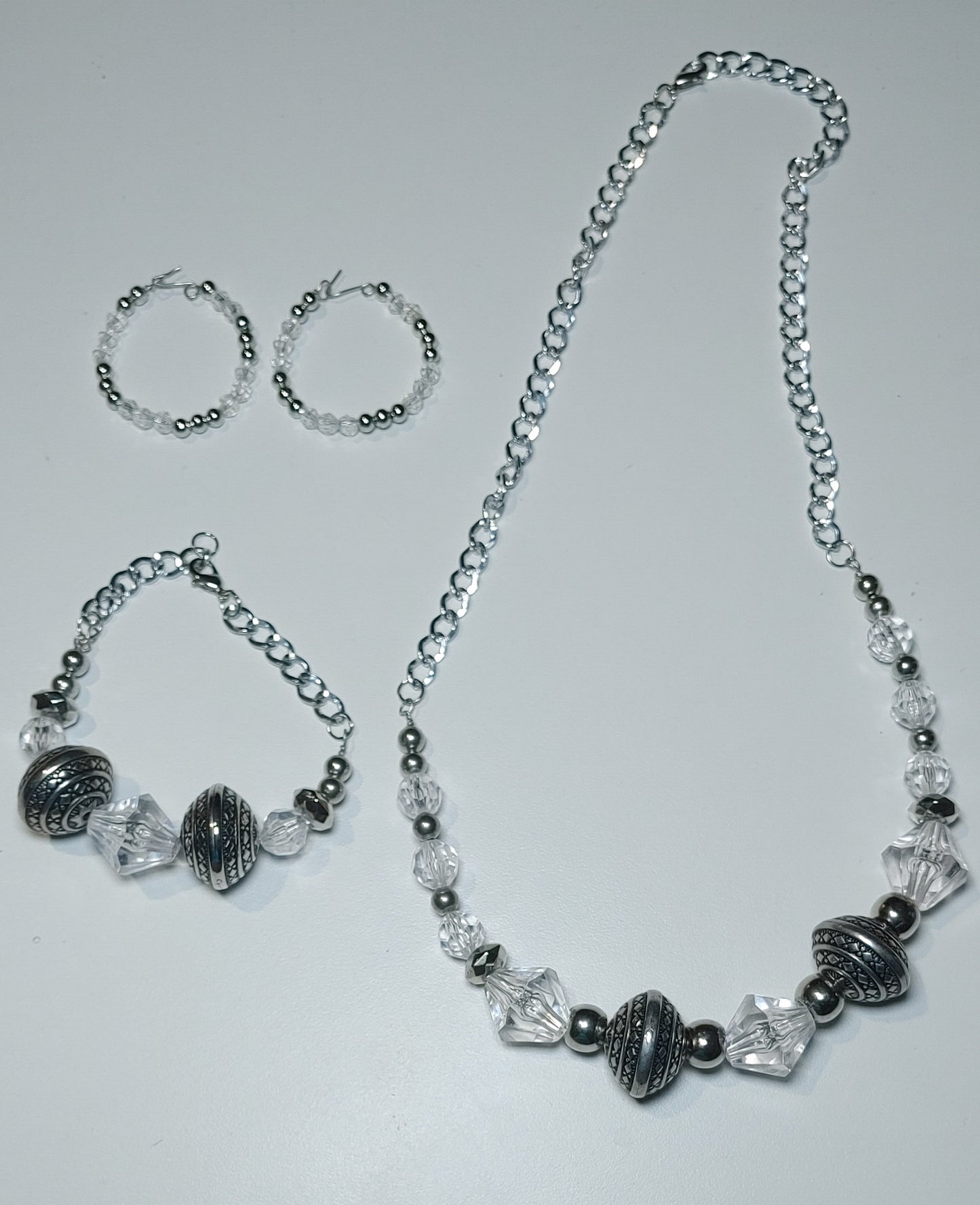 Clear and silver set